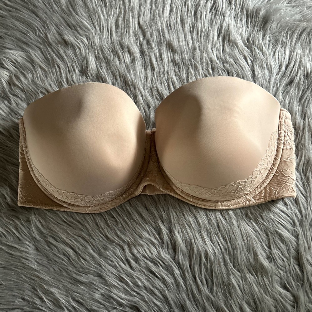 Torrid Strapless Lined Bra Womens Size‎ 42H Tan Floral Lace Underwire Padded